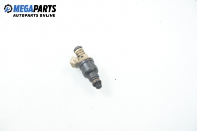 Gasoline fuel injector for Citroen Xantia 2.0 Turbo, 147 hp, hatchback, 5 doors, 1997