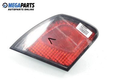 Inner tail light for Nissan Primera (P11) 1.8 16V, 114 hp, sedan, 1999, position: left