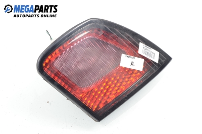 Inner tail light for Nissan Primera (P11) 1.8 16V, 114 hp, sedan, 1999, position: right