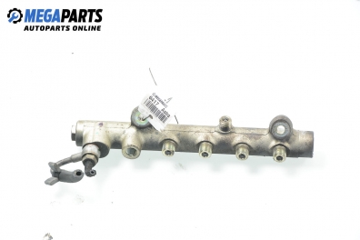 Fuel rail for Opel Astra H 1.7 CDTI, 101 hp, coupe, 2007