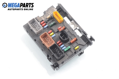 Fuse box for Peugeot 207 1.6 16V, 120 hp, cabrio, 2007