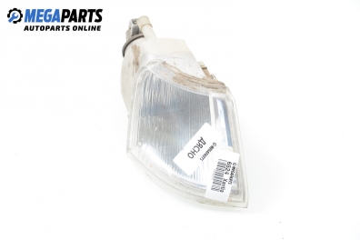 Blinklicht for Citroen Xantia 2.0, 121 hp, combi automatic, 1996, position: rechts