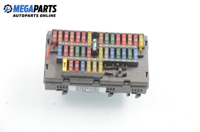 Fuse box for Citroen Xantia 2.0, 121 hp, station wagon automatic, 1996