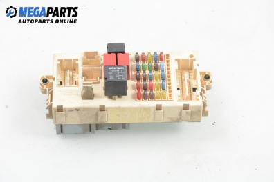 Fuse box for Alfa Romeo 147 1.6 16V T.Spark, 105 hp, 3 doors, 2001