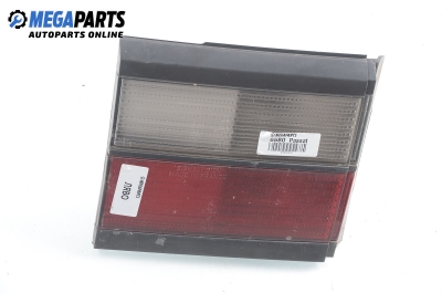 Inner tail light for Volkswagen Passat (B3) 2.0 16V, 136 hp, station wagon, 1992, position: left