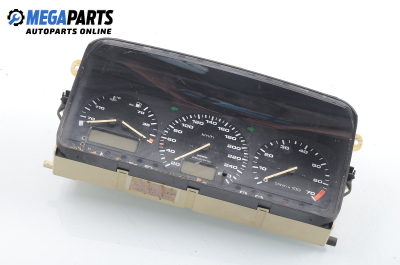 Instrument cluster for Volkswagen Passat (B3) 2.0 16V, 136 hp, station wagon, 1992