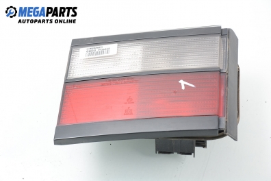 Inner tail light for Volkswagen Passat (B3) 1.8, 90 hp, station wagon, 1992, position: left