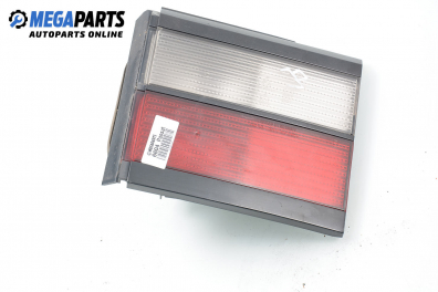 Inner tail light for Volkswagen Passat (B3) 1.8, 90 hp, station wagon, 1992, position: right