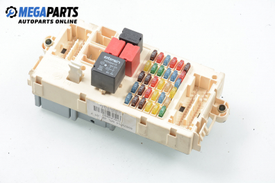 Fuse box for Lancia Thesis 3.0 V6, 215 hp automatic, 2002 № 60679654 NPL
