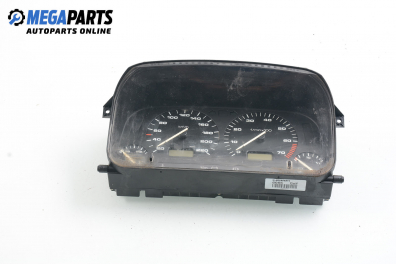 Kilometerzähler for Volkswagen Golf III 1.6, 75 hp, 5 türen, 1993 № 5 3923 247 40