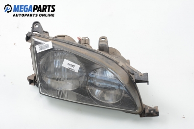 Headlight for Toyota Avensis 1.6, 101 hp, sedan, 2000, position: right