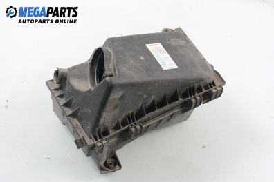 Air cleaner filter box for Volkswagen Bora 2.3 V5, 150 hp, station wagon, 1999