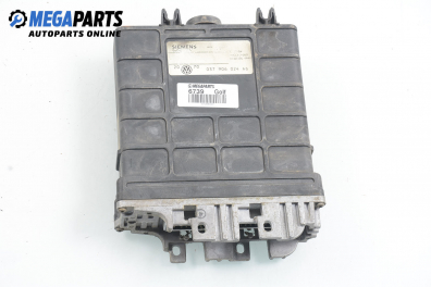 ECU for Volkswagen Golf III 2.0, 115 hp, 3 uși, 1994 № 037 906 024 AG