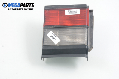 Inner tail light for Volkswagen Passat (B3) 1.8, 112 hp, sedan, 1990, position: right