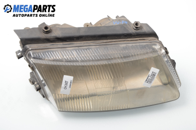 Headlight for Volkswagen Passat (B5; B5.5) 2.5 TDI, 150 hp, sedan automatic, 1999, position: right