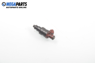 Gasoline fuel injector for Opel Vectra B 2.0 16V, 136 hp, sedan automatic, 1997