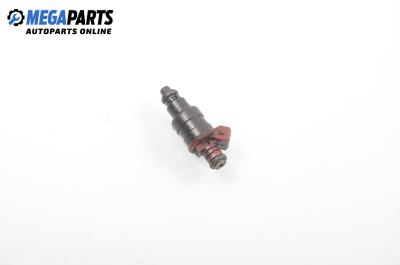 Gasoline fuel injector for Opel Vectra B 2.0 16V, 136 hp, sedan automatic, 1997