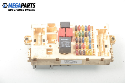 Fuse box for Alfa Romeo 147 1.6 16V T.Spark, 120 hp, 3 doors, 2001