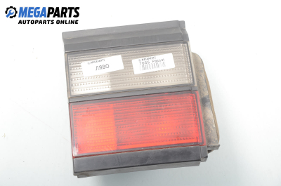 Inner tail light for Volkswagen Passat (B3) 1.8, 90 hp, sedan, 1993, position: left