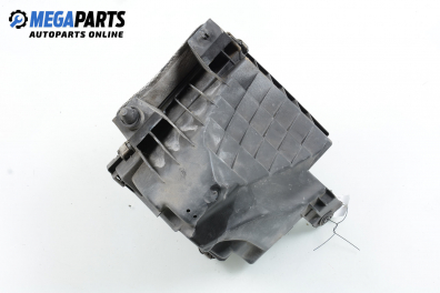 Carcasă filtru de aer for Volkswagen Passat (B5; B5.5) 1.9 TDI, 130 hp, sedan, 2001