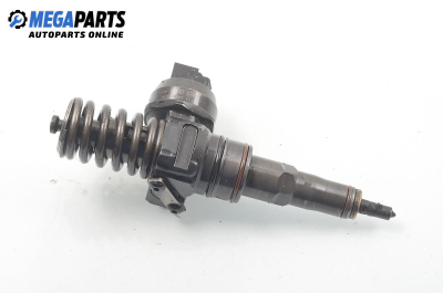 Diesel fuel injector for Volkswagen Passat (B5; B5.5) 1.9 TDI, 130 hp, sedan, 2001 № Bosch 0 414 720 216