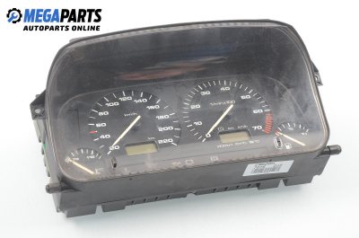 Instrument cluster for Volkswagen Golf III 1.8, 90 hp, 3 doors, 1993 № 5 3923 247 40