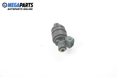 Gasoline fuel injector for Volvo S40/V40 1.6, 109 hp, sedan, 2000