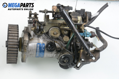 Diesel-einspritzpumpe for Citroen Xsara 1.9 TD, 90 hp, hecktür, 1998 № Lucas R8445B250A