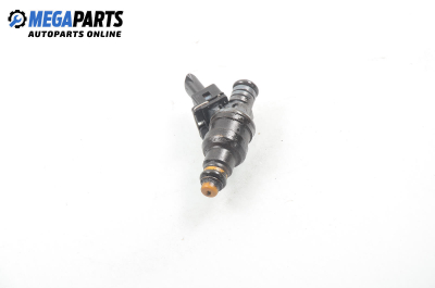 Gasoline fuel injector for Land Rover Freelander I (L314) 1.8 16V 4x4, 120 hp, 3 doors, 1999