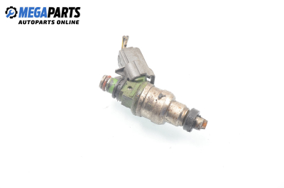 Gasoline fuel injector for Mazda 323 (BA) 1.5 16V, 88 hp, hatchback, 5 doors, 1996