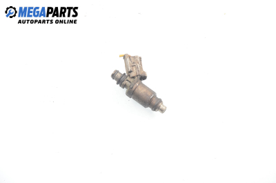 Gasoline fuel injector for Toyota Celica V (T180) 1.6 16V, 105 hp, coupe, 1990