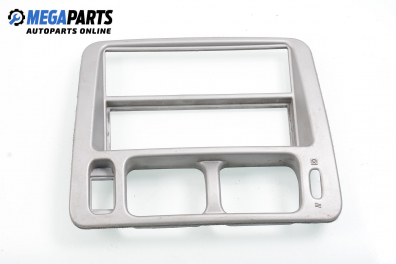 Zentralkonsole for Mitsubishi Pajero Pinin 1.8, 114 hp, 5 türen, 2002