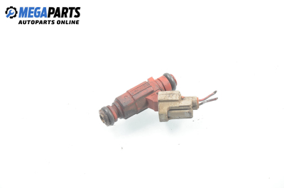 Gasoline fuel injector for Nissan Almera (N16) 1.8, 114 hp, 3 doors, 2000