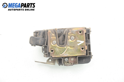 Schloss for Volkswagen Polo (6N/6N2) 1.0, 50 hp, 1997, position: links