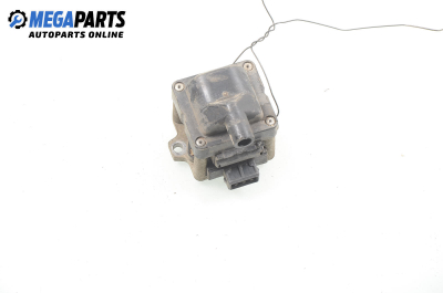 Bobină de aprindere for Volkswagen Polo (6N/6N2) 1.0, 45 hp, 1995