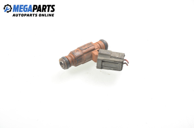 Gasoline fuel injector for Kia Carens 1.8, 110 hp, 2002