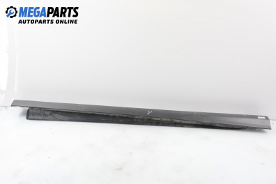 Side skirt for Ford Focus III 2.0 TDCi, 140 hp, sedan, 2011, position: right