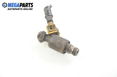 Gasoline fuel injector for Opel Vectra B 1.6 16V, 100 hp, sedan, 1996