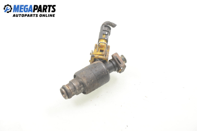 Gasoline fuel injector for Opel Vectra B 1.6 16V, 100 hp, sedan, 1996