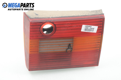 Inner tail light for Volkswagen Passat (B4) 1.9 TD, 75 hp, station wagon, 1995, position: right