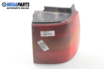 Tail light for Volkswagen Passat (B4) 1.9 TD, 75 hp, station wagon, 1995, position: right