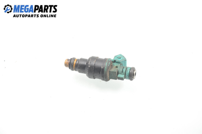 Gasoline fuel injector for Lancia Kappa 2.0 20V, 155 hp, sedan, 1998