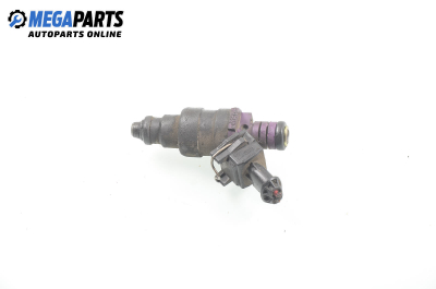 Benzineinspritzdüse for Volvo S40/V40 1.8, 115 hp, combi, 1999