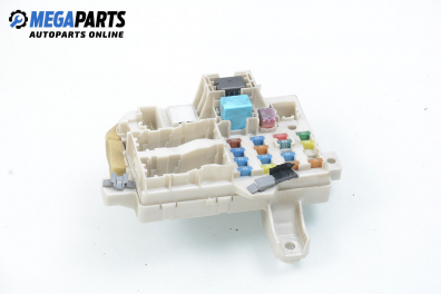 Fuse box for Mazda 6 2.3, 166 hp, hatchback, 2003