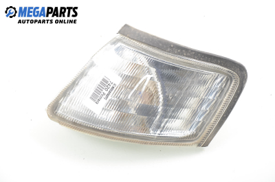 Blinklicht for Nissan Primera (P11) 2.0 TD, 90 hp, sedan, 1997, position: links