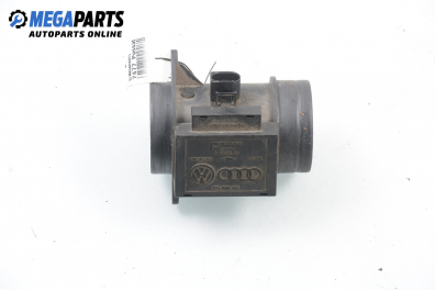 Debitmetru for Volkswagen Passat (B4) 1.9 TDI, 90 hp, combi, 1997 № Pierburg 7.18221.01 / 074 906 461