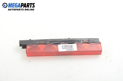 Central tail light for Ford Mondeo Mk III 2.0 16V TDDi, 115 hp, sedan, 2001