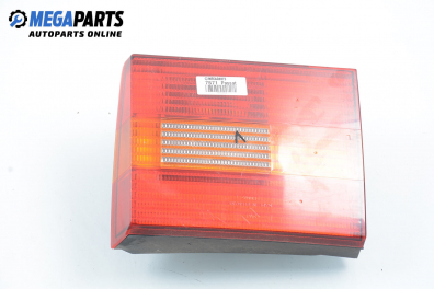 Inner tail light for Volkswagen Passat (B4) 2.0, 115 hp, station wagon, 1994, position: left