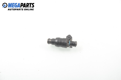 Gasoline fuel injector for Citroen Xsara 1.8 16V, 110 hp, hatchback, 5 doors, 1999