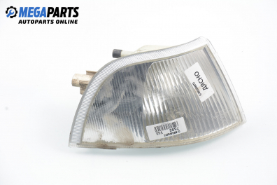 Blinklicht for Volvo S40/V40 1.9 TD, 90 hp, combi, 1999, position: rechts